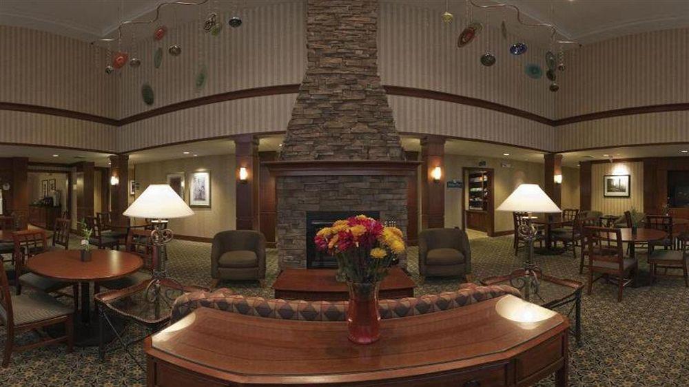 Staybridge Suites Corning By Ihg Buitenkant foto