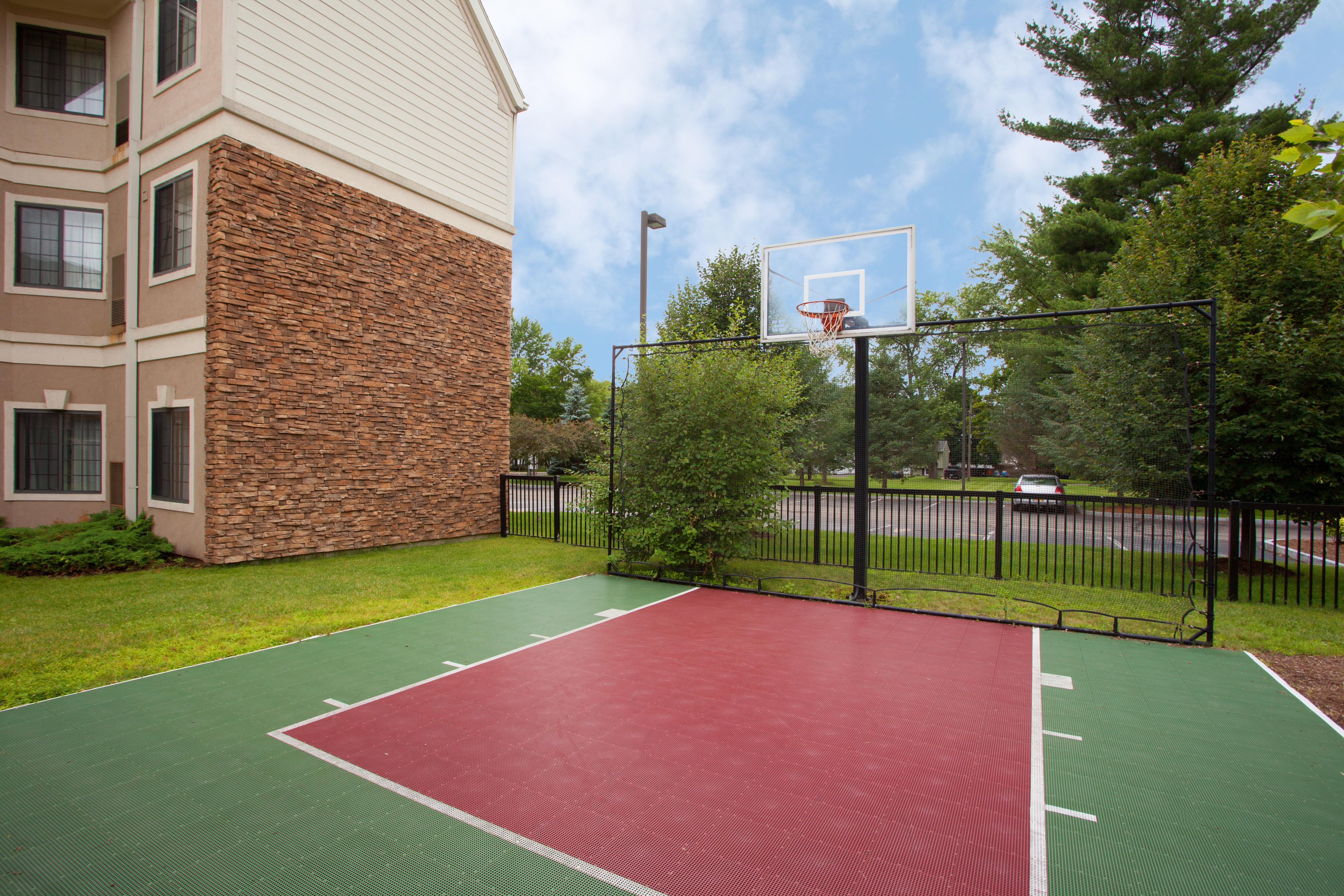 Staybridge Suites Corning By Ihg Buitenkant foto