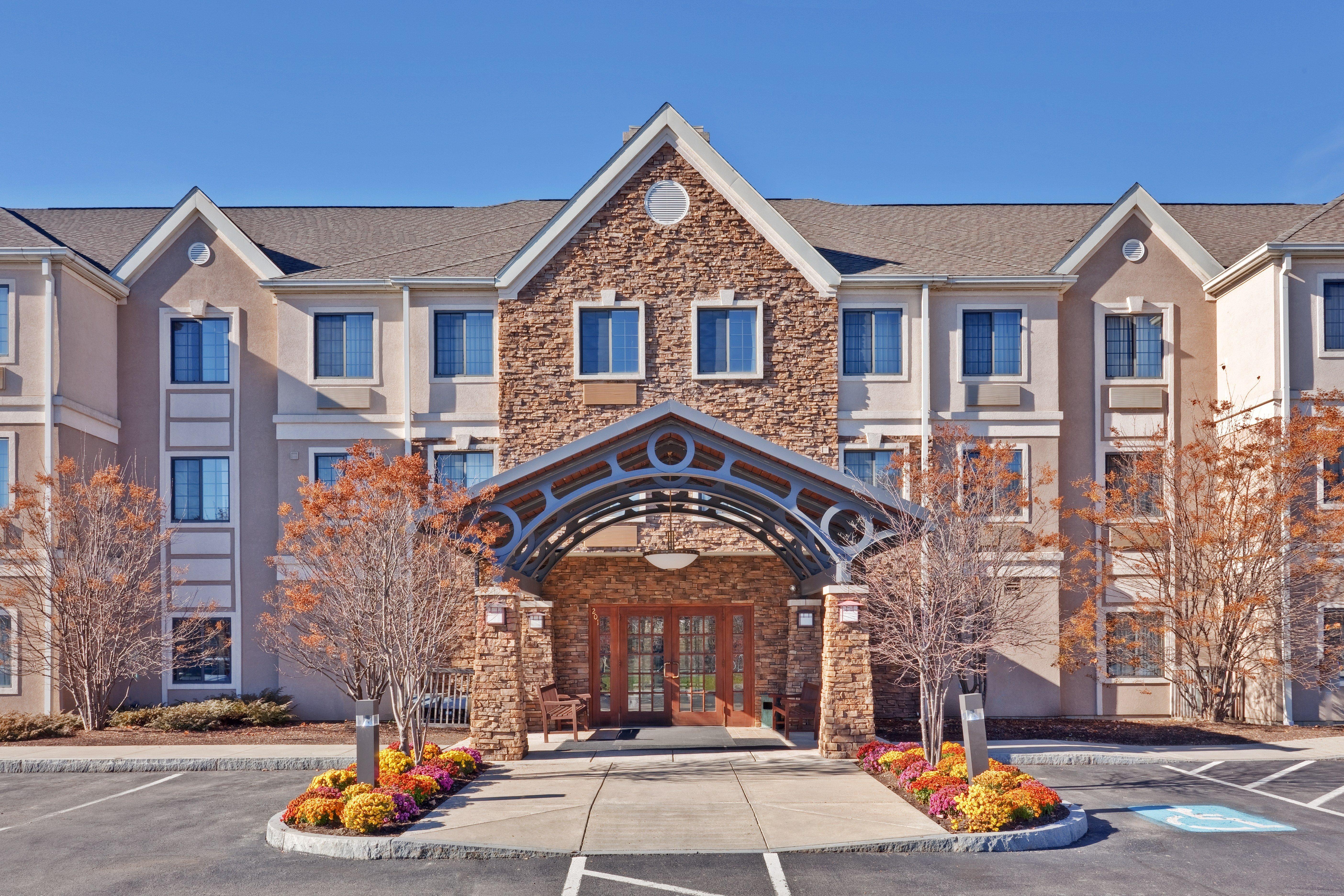 Staybridge Suites Corning By Ihg Buitenkant foto