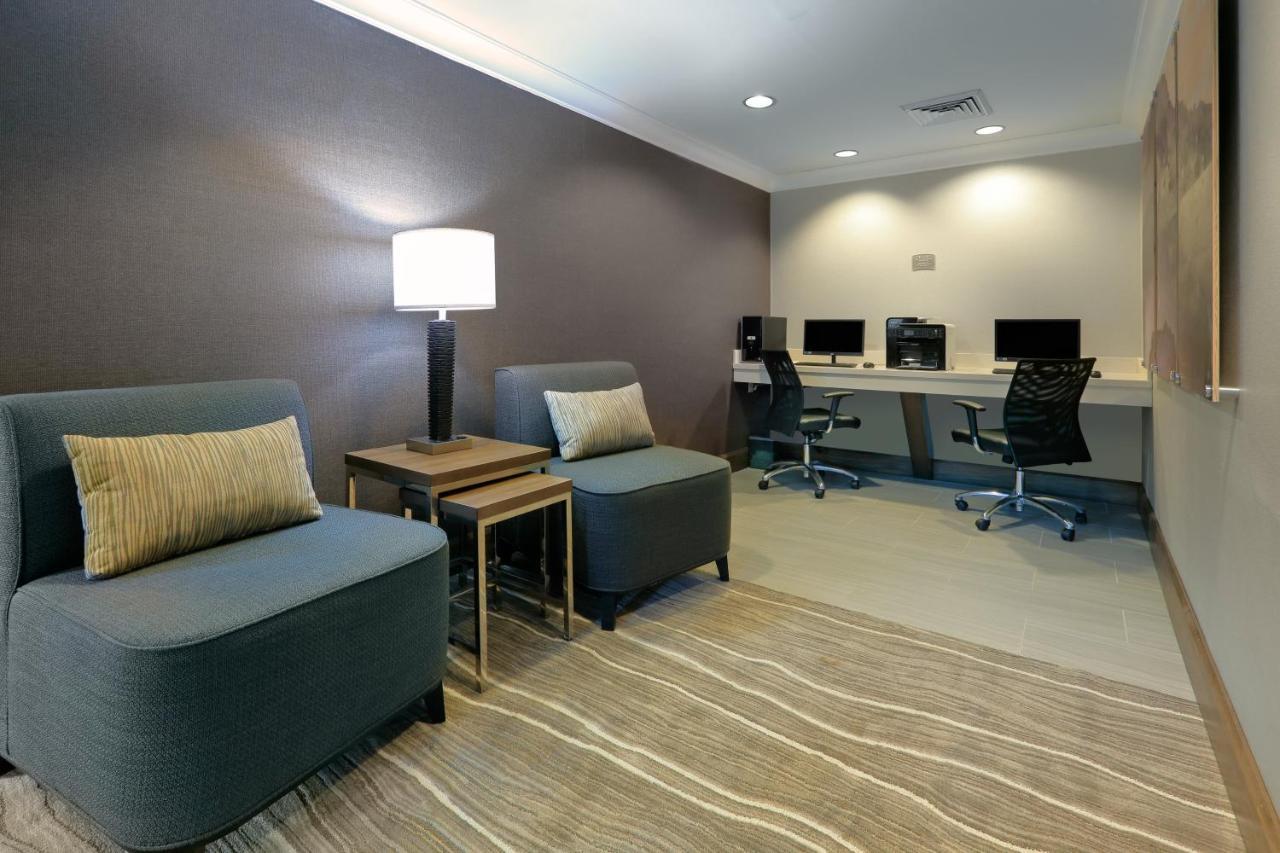 Staybridge Suites Corning By Ihg Buitenkant foto
