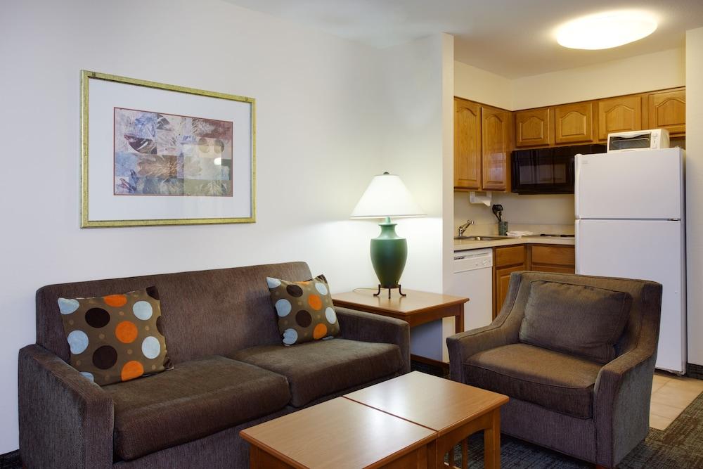 Staybridge Suites Corning By Ihg Buitenkant foto